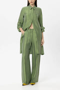 Vestido camisero de seda