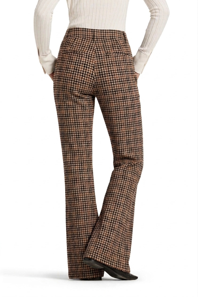 Pantalón famous