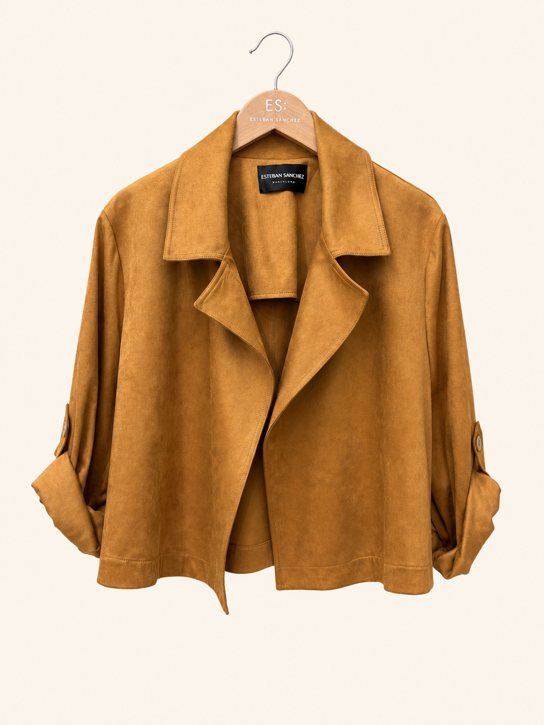 Chaqueta corta antelina