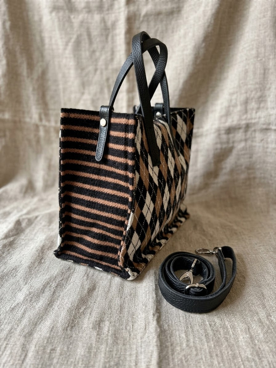 Bolso mediano argyl beige